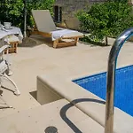 Palace Schoen Milesi Panzió 4*