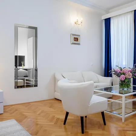 Palace Schoen Milesi Split