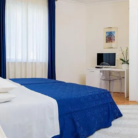 Palace Schoen Milesi 4*