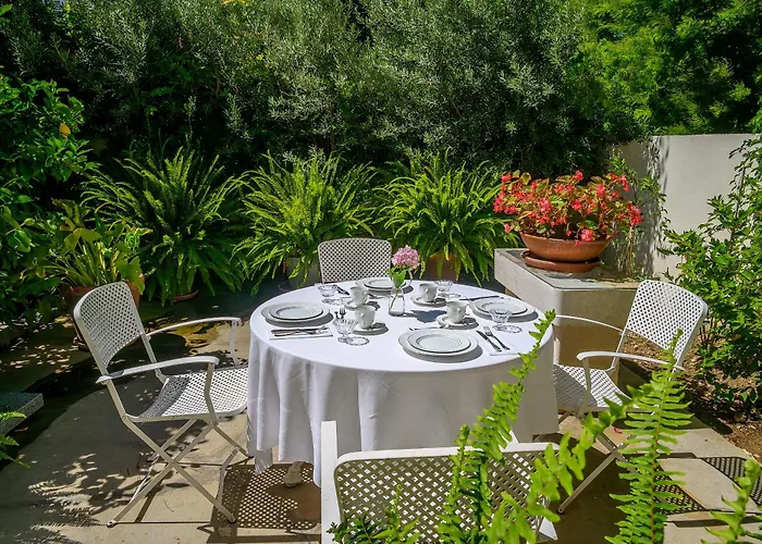 Frühstückspension Palace Schoen Milesi 4*