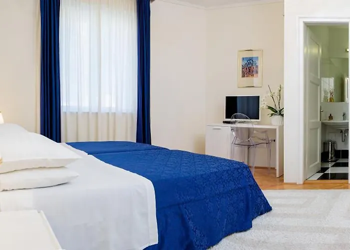 Palace Schoen Milesi 4*